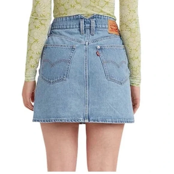 Levi’s Notch Mini Aline Skirt - Picture 1 of 6